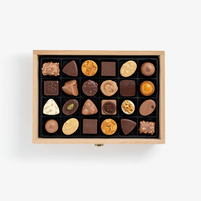 Woodbox of 48 Assorted Praline Chocolates