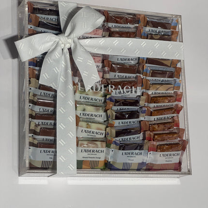 550g mini freshchocolates plexi box